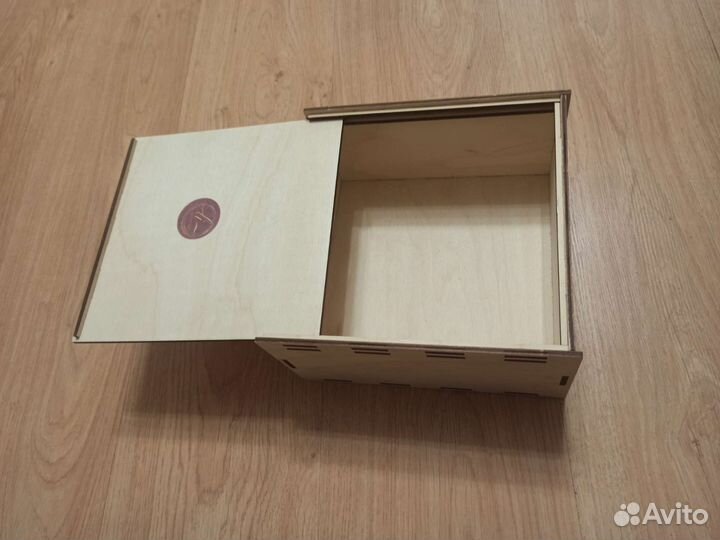 20*20 Шкатулка деревянная большая