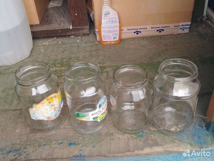 Банка стеклянная
