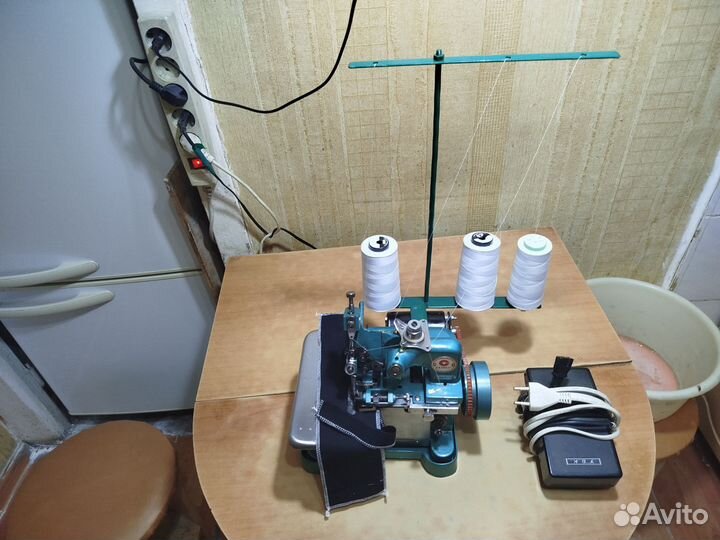 Оверлок для швейной машины