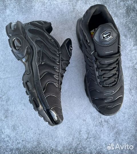 Кроссовки Nike Air Max Tn Plus