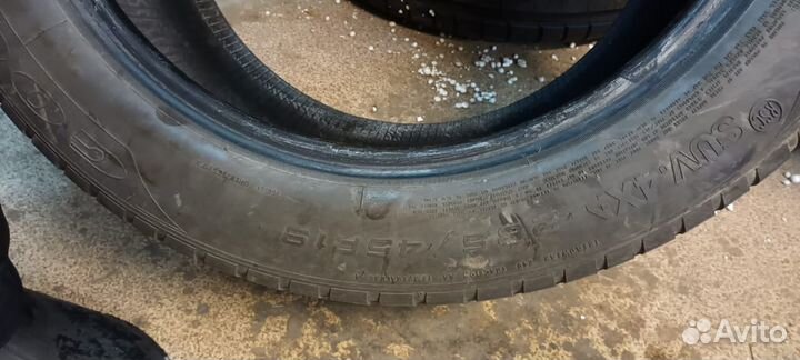 Goodyear Eagle F1 A/S-C 285/45 R19 и 255/50 R19 S