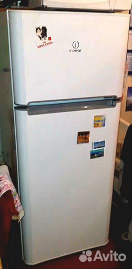 Холодильник Indesit