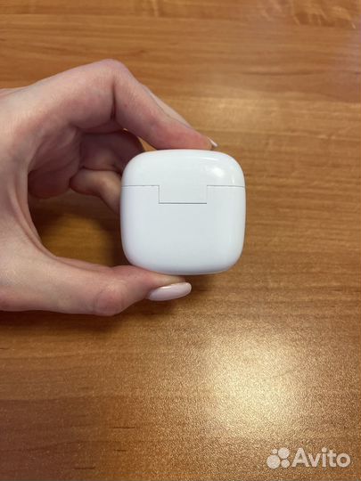 Кейс для беспроводных наушников