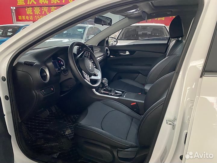 Kia K3 1.5 CVT, 2021, 44 000 км