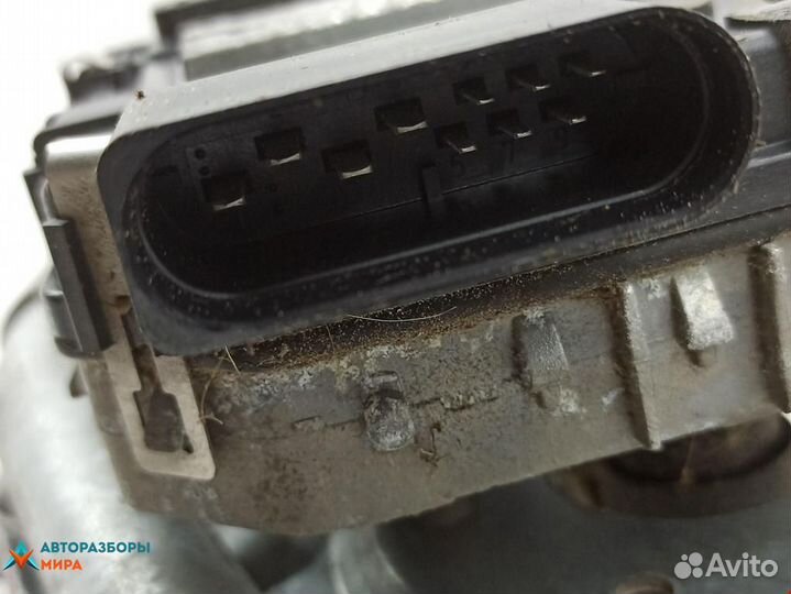 Механизм стеклоочистителя (трапеция дворников)