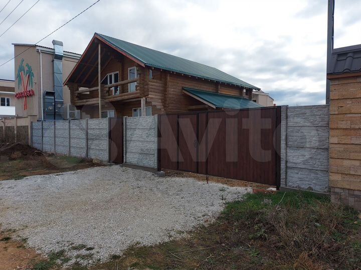 Дом 145 м² на участке 10 сот.