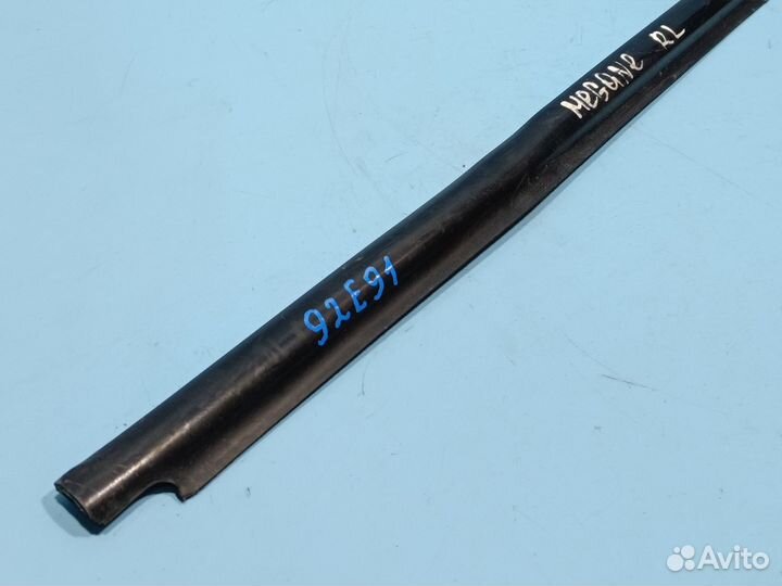 Уплотнитель стекла для Renault Megane 1