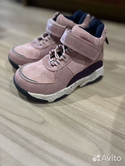 Ботинки демисезонные для девочки 26 размер
