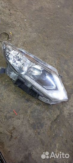 Nissan x-trail t32 фара