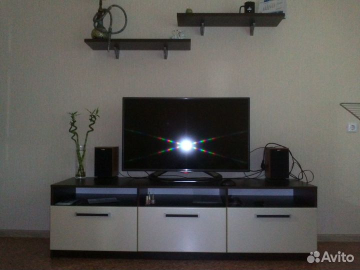 Полки с креплением