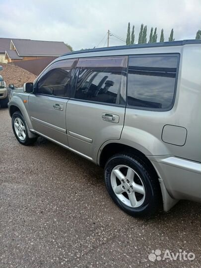 Nissan X-Trail 2.0 AT, 2001, 250 000 км