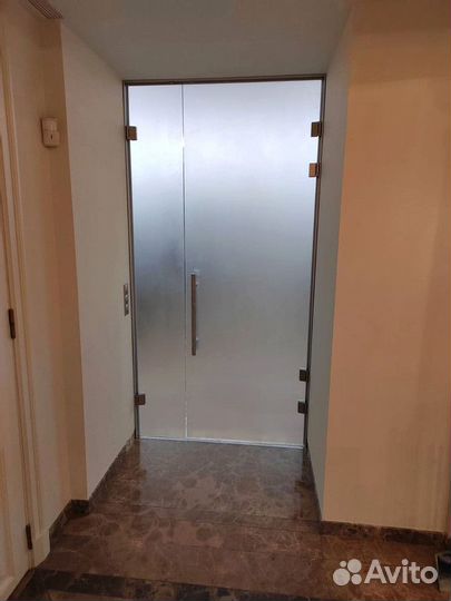 Стеклянная дверь с Вашим дизайном