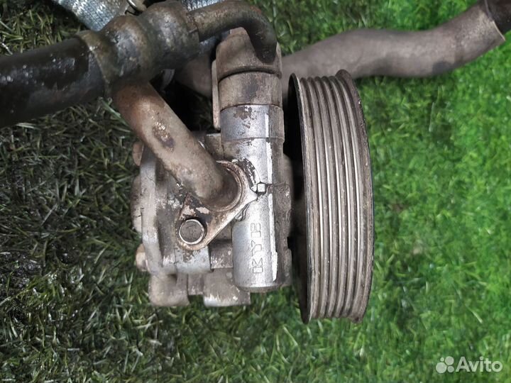 Насос гидроусилителя Mazda 3