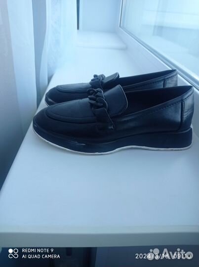 Продам детские вещи