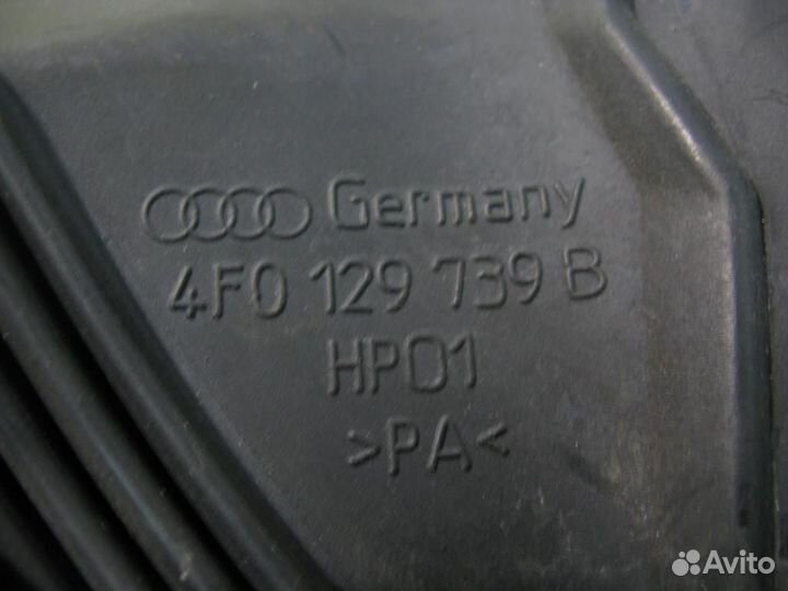 Патрубок воздушный audi A6 C6 4F0129739B