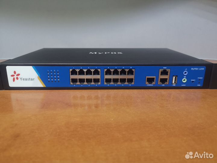 IT-атс Yeastar mypbx U200