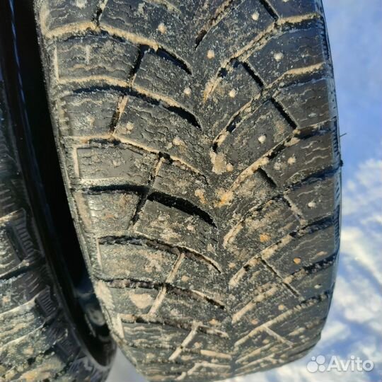 Michelin X-Ice North 4 185/65 R15 92T