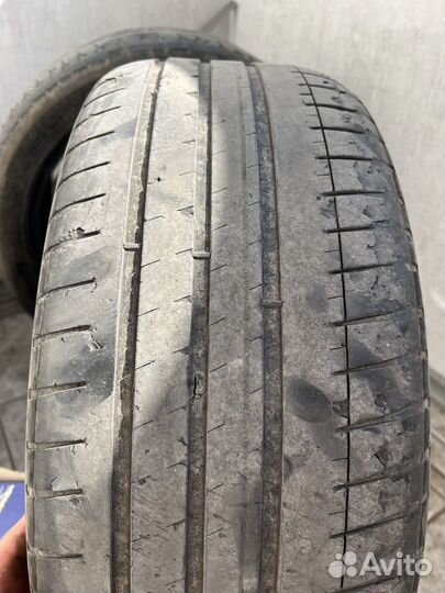 Michelin Pilot Sport 3 235/45 R18