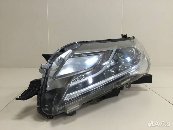Фара левая Mitsubishi Pajero/Montero Sport KS 2015