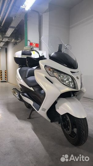 Suzuki Burgman Skywave 400 2012
