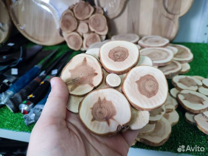 Деревянная подставка под горячее можжевельник