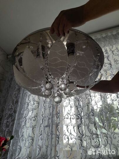 Люстра потолочная