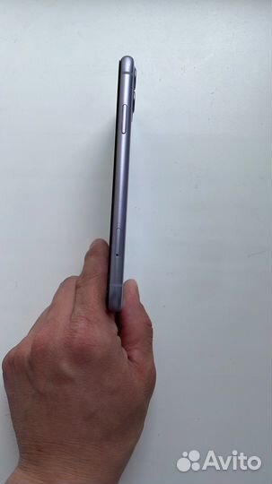 Мобильные телефоны бу iPhone 11