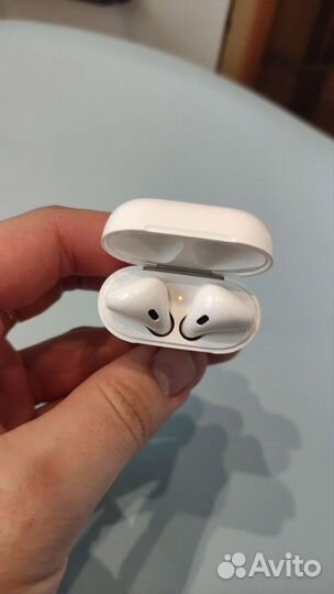 Airpods первого поколения Оригинал