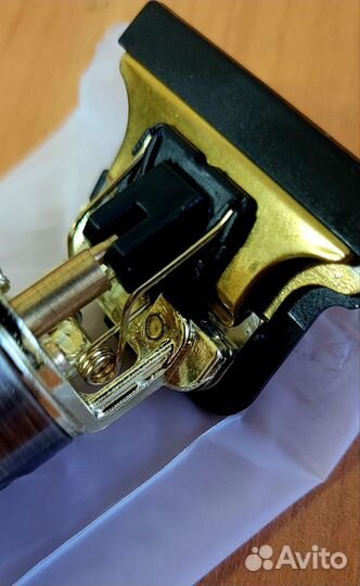 Триммер аккумуляторный для бороды