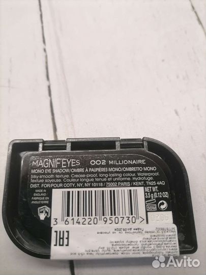 Моно тени для век N002millionaire rimmel