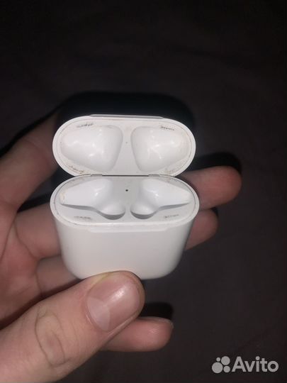 Airpods 2