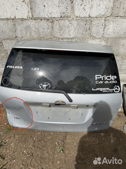 Дверь багажника toyota corolla fielder 121