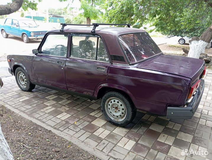 ВАЗ 2107 1.6 МТ, 2008, битый, 150 000 км