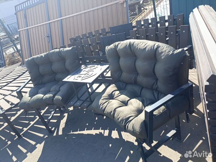 Качели, лавки с мягкими сиденьями для дачи от 999