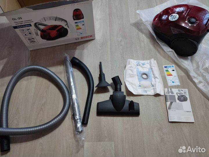 Пылесос Bosch Gl-20 (новый)