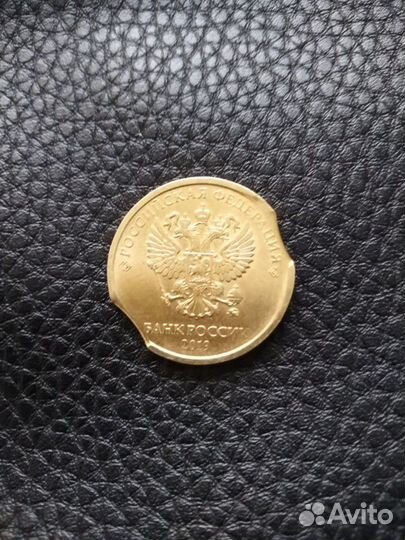 Монета с браком