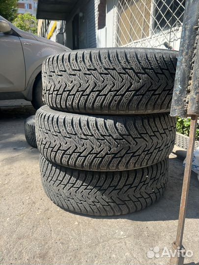 Nokian Tyres Hakkapeliitta 8 SUV 4/4.5 R18