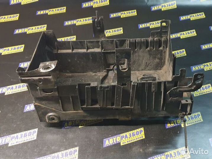 Крепление акб (корпус/подставка) Opel Astra