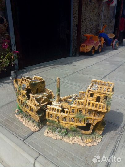 Грот для аквариума