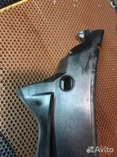 Решетка стеклоочистителя skoda octavia A4 1U