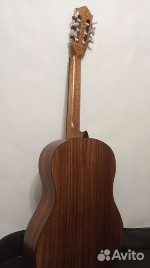 Гитара в аренду