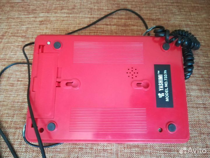 Телефон кнопочный Yashimi, Япония