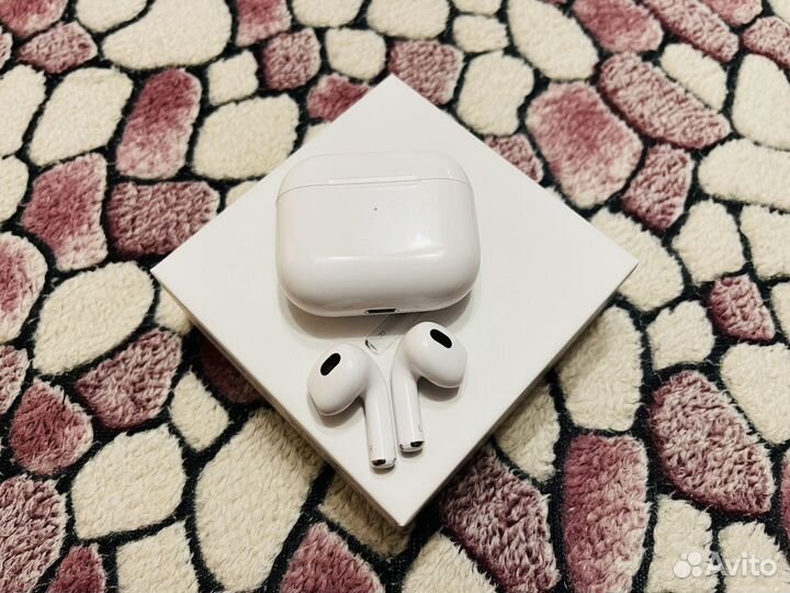 AirPods 3