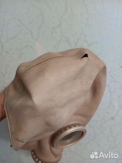 Противогазы