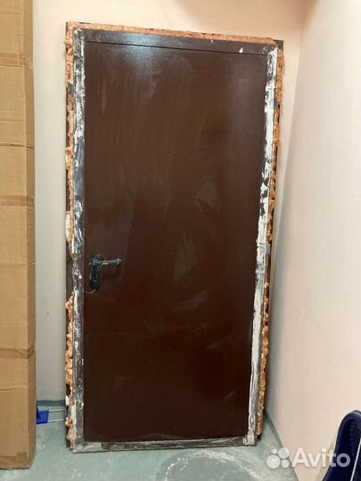 Дверь металлическая противопожарная бу