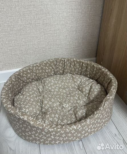 Лежанка для кошек и собак