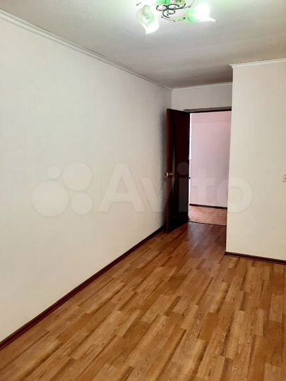 3-к. квартира, 56 м², 3/5 эт.