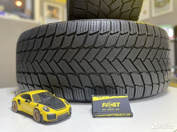 Michelin X-Ice Snow SUV 265/45 R21 108T