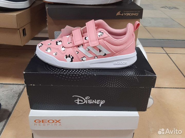 Новые кроссовки Adidas original