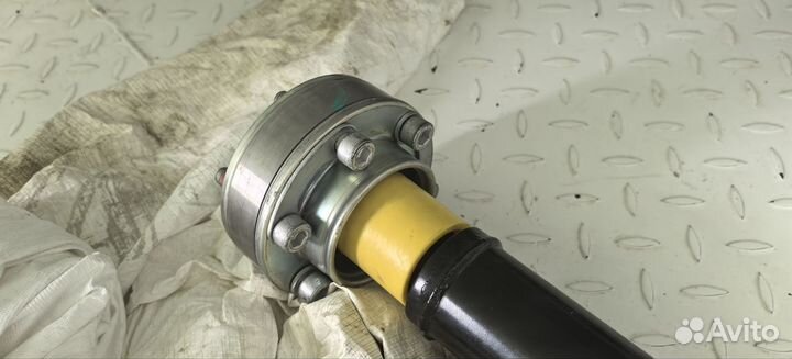 Вал карданный шрусовый на шесть болтов газ задний